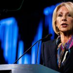 7 Bangladeş’te soğan karakolda satılacak