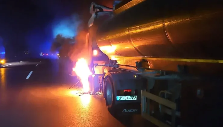 Adana’da seyir halindeki tankerde başlayıp ormanlık alana sıçrayan yangın söndürüldü