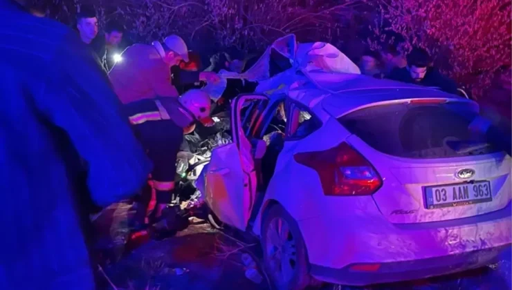 Afyonkarahisar’da beton mikseriyle çarpışan otomobilin sürücüsü hayatını kaybetti