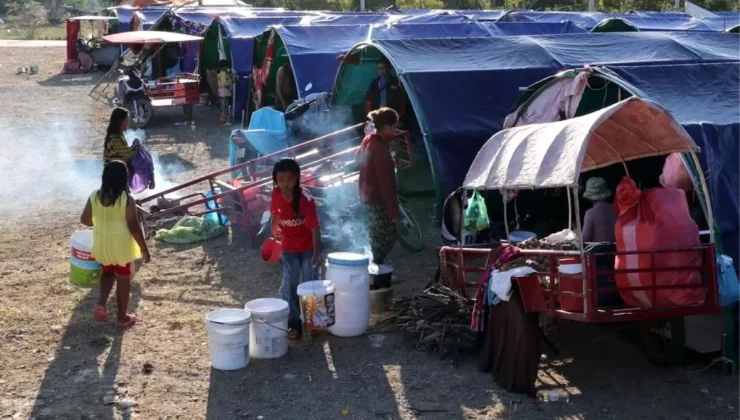 Albüm: Kamboçya: Tayland ile Sınır Çatışmalarında 18 Sivil Hayatını Kaybetti