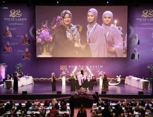 Almanya’da “Kadınlar 22. Kur’an-ı Kerim Tilavet Yarışması” düzenlendi