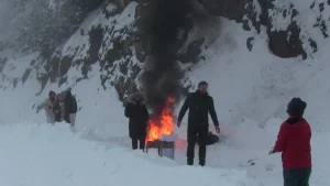 Artvin’in Borçka ilçesinde yoğun kar yağışı