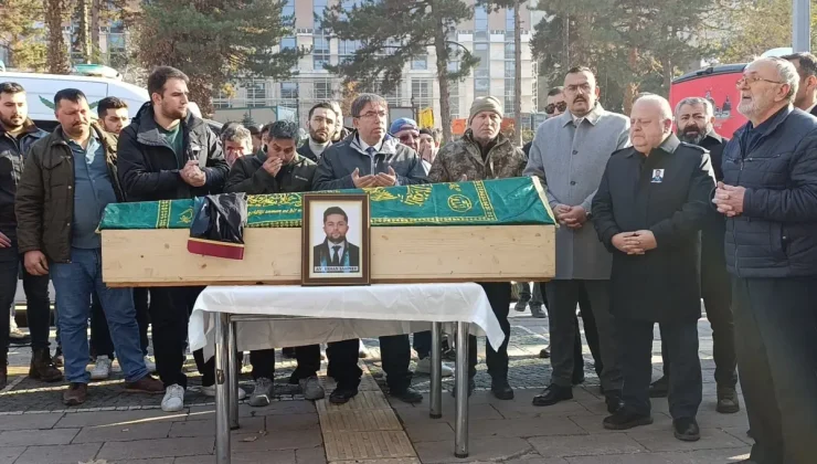 Avukat, duruşmaya giderken kazada yaşamını yitirdi