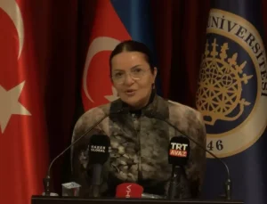 Azerbaycan ve Karabağ zaferini anlatan 2 kitap tanıtıldı