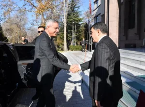 Bakan Memişoğlu, Ankara Valiliği’ni ziyaret etti