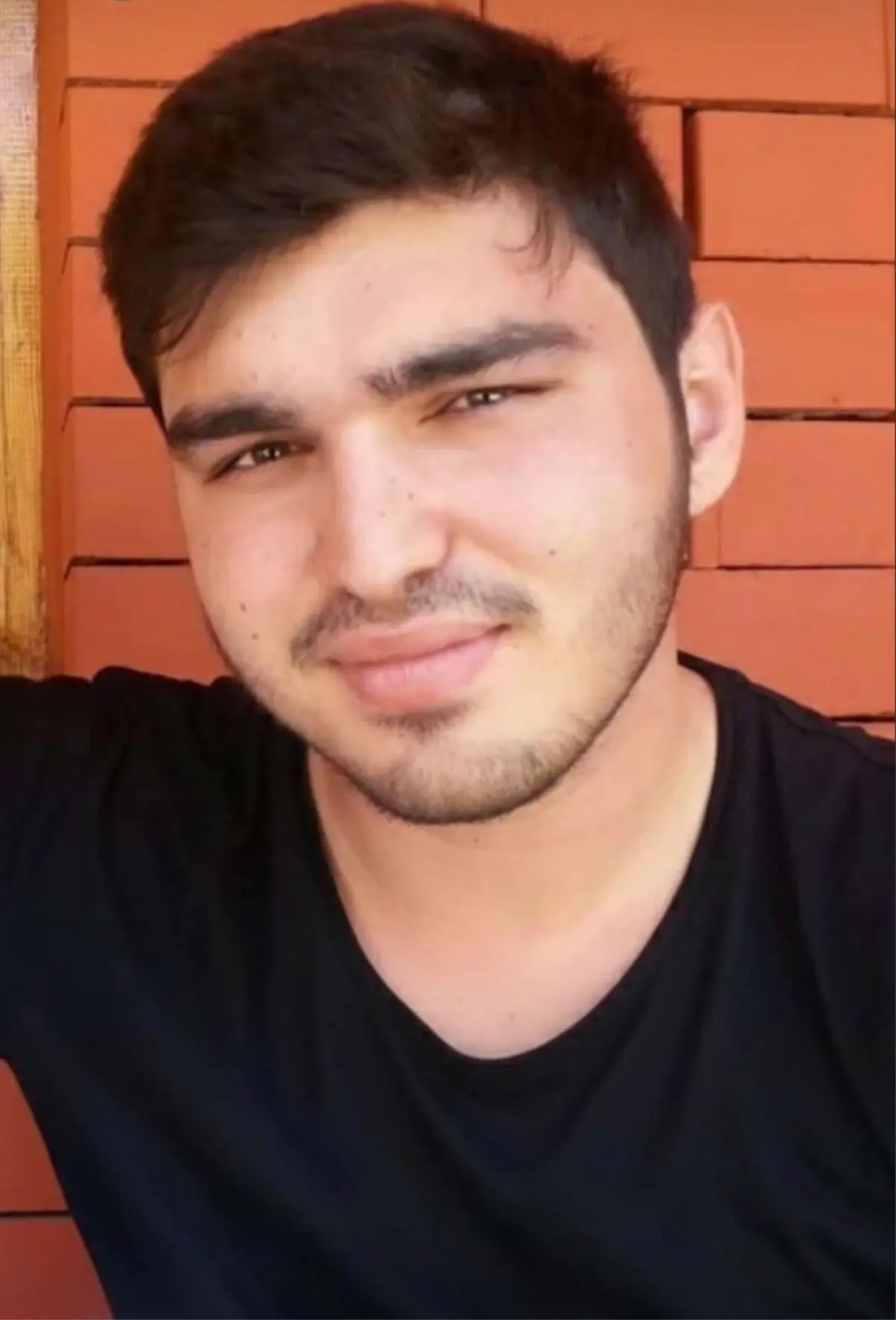 Bakırköy’de otomobile silahlı saldırı: 1 ölü / Ölenin fotoğrafıyla