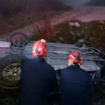 Balıkesir’de otomobil köprüden uçtu: 2 yaralı