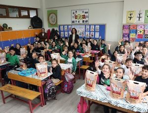 Başkan Altay 31 İlçedeki 220 Bin Çocuğa Şivlilik Mutluluğu Yaşattı