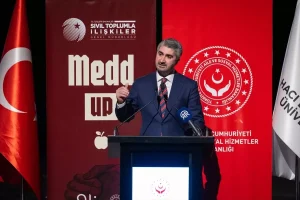 Başkentte “Medd-Up” sahne gösterisi izleyiciyle buluştu