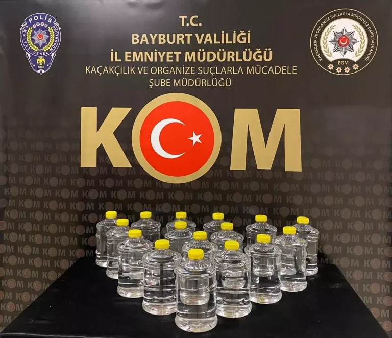 Bayburt’ta kaçakçılık operasyonlarında yakalanan 3 şüpheli hakkında adli işlem yapıldı