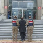 Bitlis’te kaçak göçmen operasyonu: 2 göçmen yakalandı, 1 organizatör tutuklandı