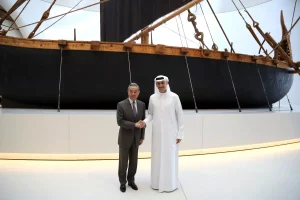 Çin Dışişleri Bakanı Wang, Bae Devlet Başkanı’nın Çin Özel Temsilcisi ile Görüştü