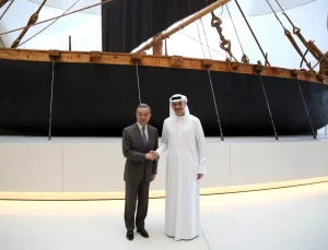 Çin Dışişleri Bakanı Wang, Bae Devlet Başkanı’nın Çin Özel Temsilcisi ile Görüştü