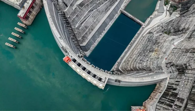 Çin’in Sichuan Eyaletinin Hidroelektrik Kurulu Gücü 100 Milyon Kilovatı Aştı