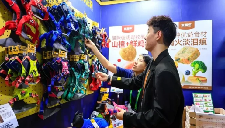 Çin’in Tüketim Pazarı, İlk 11 Ayda Perakende Satışlarda Yüzde 4 Büyümeyle Genişledi