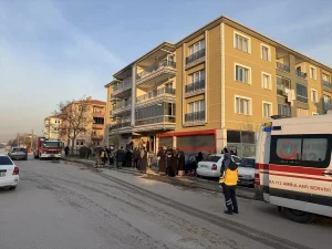 Çubuk’ta apartman dairesinde çıkan söndürüldü