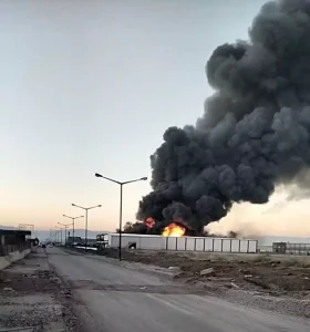 Denizli’de filtre sistemi üretilen fabrikada yangın