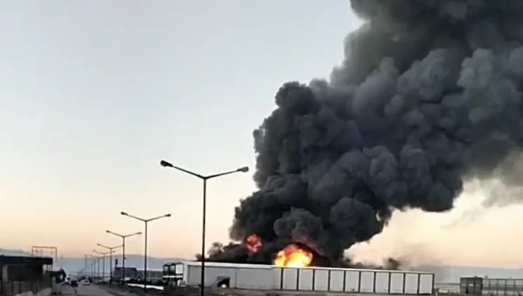 Denizli’de filtre sistemi üretilen fabrikada yangın