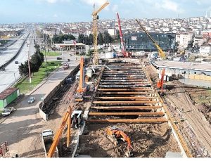 Derince’de iki TBM kuruluma hazırlanıyor