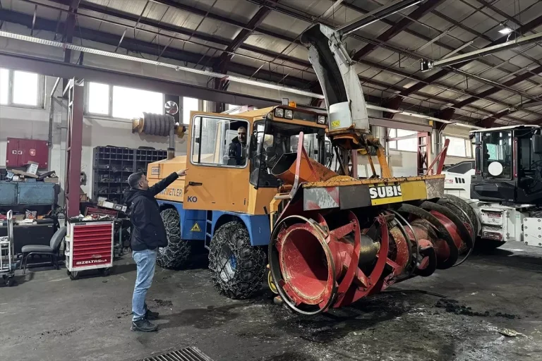 Doğu’da “kar kaplanları” kış mesaisine hazır