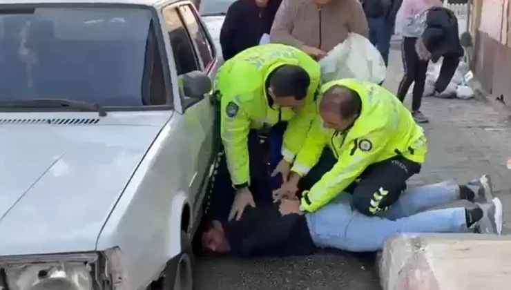 Drift atıp, polisten kaçan ehliyet sürücü, kaza yapınca yakalandı; o anlar kamerada