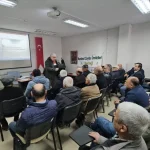 Eceabat’ta zeytin üreticilerine hijyen eğitimi verildi