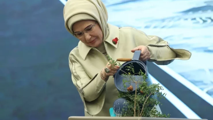 Emine Erdoğan, TOGEM-DER’in ‘Artsın Eksilmesin Dönüşüm Pazarı’nın açılışına katıldı