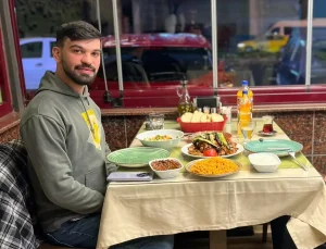 Esenyurt’ta hafriyat kamyonunun çarptığı motokurye öldü; kaza kamerada