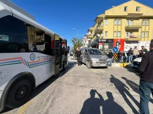 Fethiye’de yolcu midibüsü ile minibüs çarpıştı: 13 yaralı