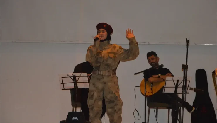 Havza’da “Şiirin Sesi, Ruhun Nefesi” şiir dinletisi düzenlendi