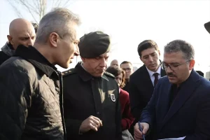 Iğdır Valisi Turan, Ermenistan sınırındaki Alican Sınır Kapısı’nda inceleme yaptı