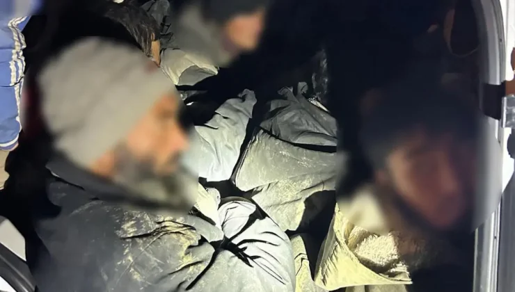 Iğdır’da 12 Afgan Kaçak Göçmen Yakalandı