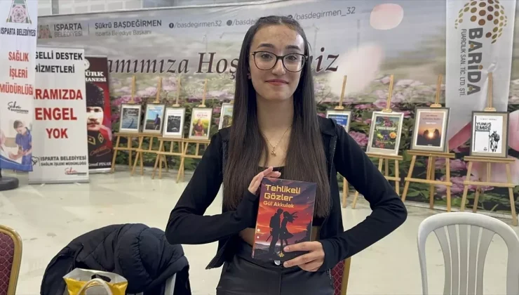 Isparta’da 17 yaşındaki genç yazar 4. kitabını fuarda tanıtıyor