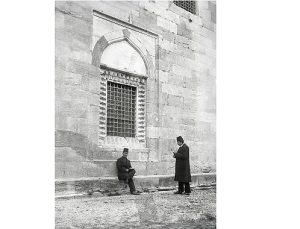 İstanbul Araştırmaları Enstitüsü’nün Arka Oda Toplantıları Devam Ediyor