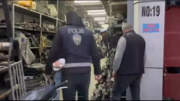 İstanbul merkezli 6 ilde ‘Change otobüs’ operasyonu: 27 kişilik şebeke çökertildi