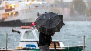 İstanbul sağanak yağışa teslim! Bazı bölgelerde metrekareye 67 kilogram yağış düştü