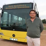 Karavan hayaliyle aldığı eski İETT otobüsüyle mahalleliyi gezdiriyor