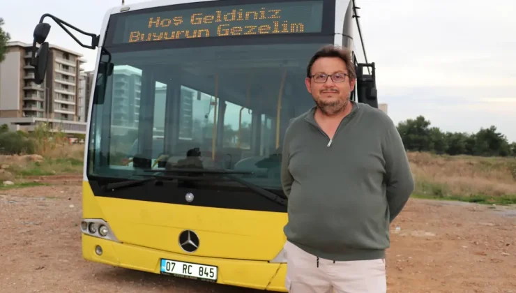 Karavan hayaliyle aldığı eski İETT otobüsüyle mahalleliyi gezdiriyor