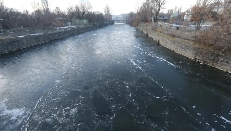 Kars, Ardahan ve Ağrı’da soğuk hava etkili oluyor