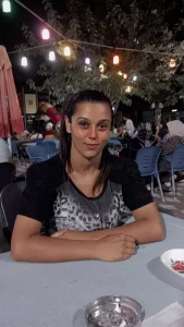 Kayıp olan zihinsel engelli Asya, 10 gün sonra komşu ilçede parkta otururken bulundu