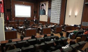 Keçiören Belediyesi’nden Stajer Öğrencilere Sağlık Eğitimi