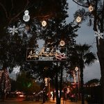 Kemer’de yılbaşı hazırlıkları tamamlandı