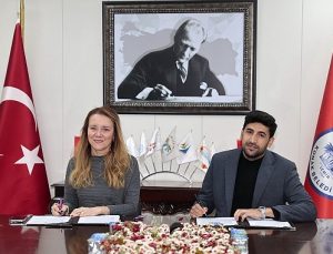 Konak’ta ‘genç’ protokol