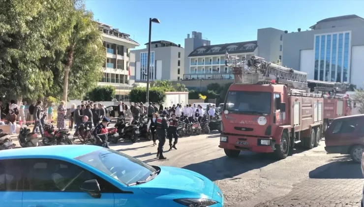 Manavgat’ta 5 yıldızlı otelde çıkan yangın söndürüldü