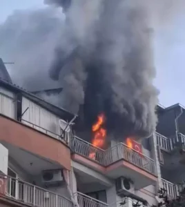 Manisa’da evde yangın; 3 kişi dumandan etkilendi, 6 kedi öldü