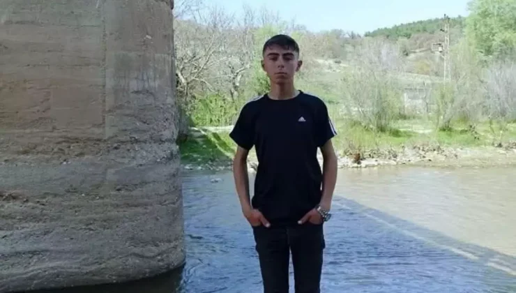 Manisa’da Traktör Devrildi: 1 Kişi Hayatını Kaybetti