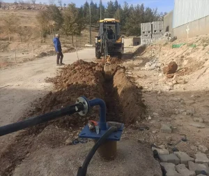 Mardin’de bazı bölgelerin su ihtiyacı açılan sondaj kuyusuyla karşılandı