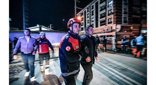 Menemen İZBAN İstasyonu’nda deprem ve kaza tatbikatı