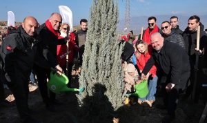 Menemen’de “İyi ki Doğdun Bebek Hatıra Ormanı” kuruldu