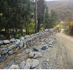 Mezarlıklara 6 bin metreküp taş duvar inşa ediliyor